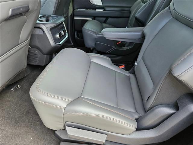 new 2025 Ford Expedition Max car, priced at $72,900