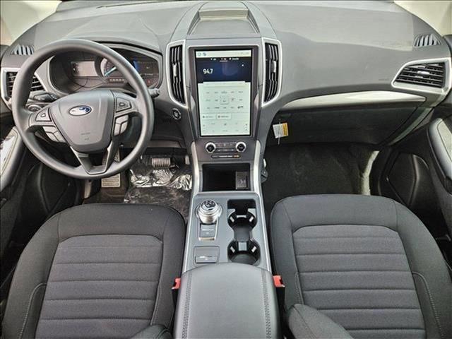 new 2024 Ford Edge car, priced at $31,902