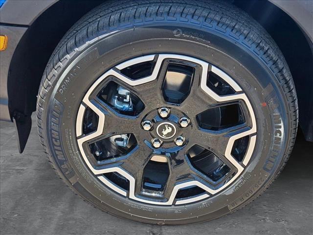 new 2025 Ford Bronco Sport car, priced at $35,556