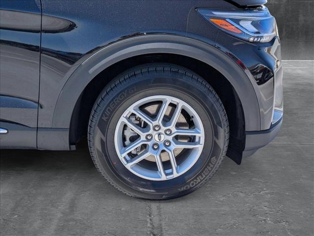 new 2025 Ford Explorer car, priced at $38,601