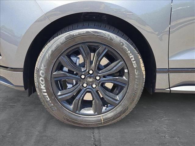 new 2024 Ford Edge car, priced at $36,800