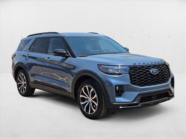 new 2025 Ford Explorer car, priced at $45,585