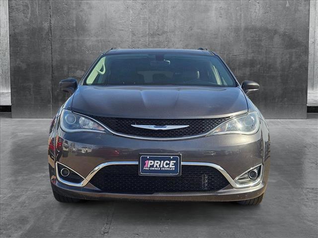 used 2017 Chrysler Pacifica car, priced at $12,443