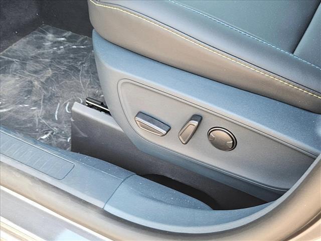 new 2025 Ford Maverick car, priced at $35,725