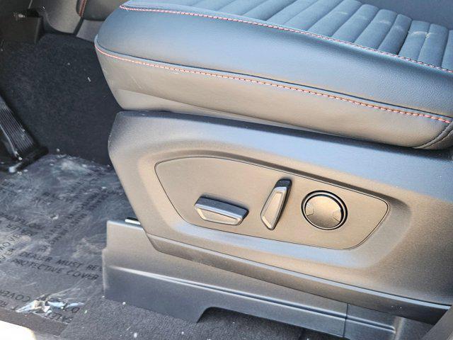 new 2025 Ford Explorer car, priced at $45,585