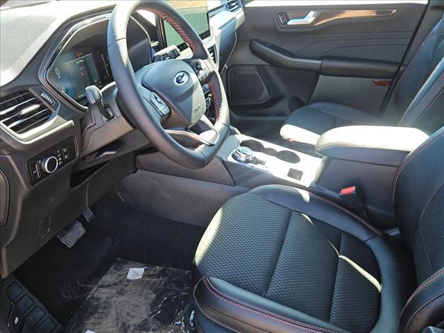 new 2025 Ford Escape car, priced at $26,500