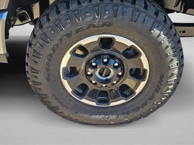 new 2025 Ford F-250 car, priced at $94,340