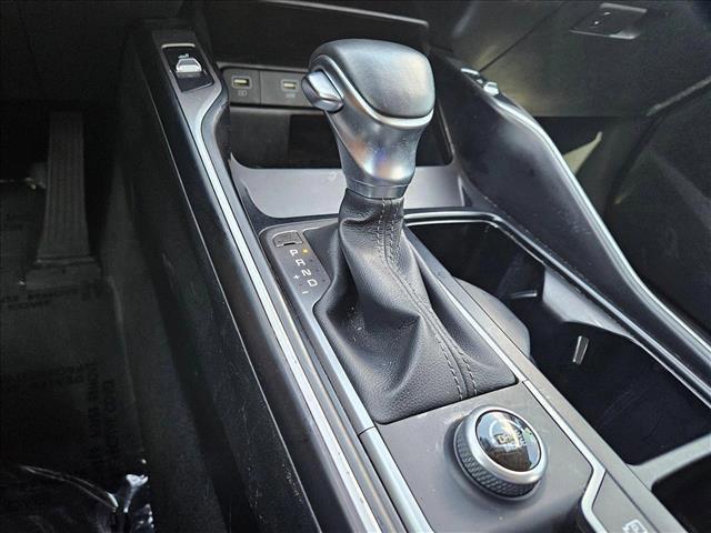 used 2022 Kia Sorento car, priced at $28,582
