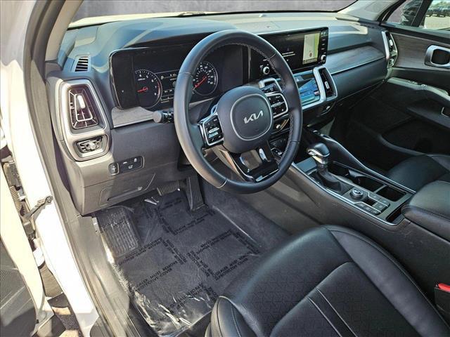 used 2022 Kia Sorento car, priced at $28,582
