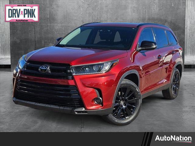 used 2019 Toyota Highlander car, priced at $27,900