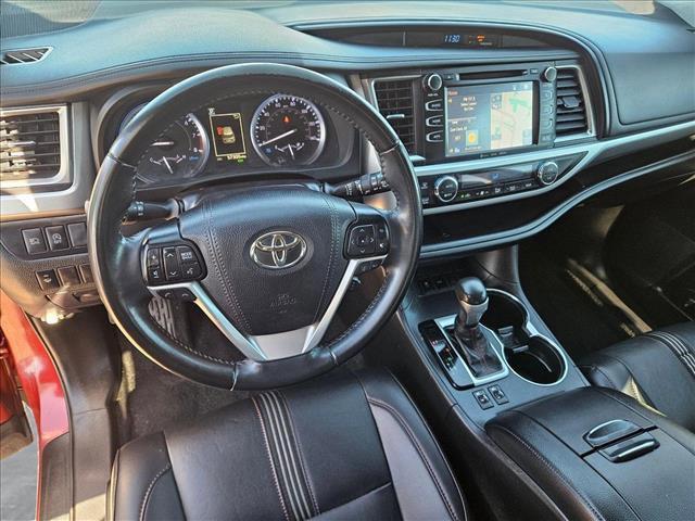 used 2019 Toyota Highlander car, priced at $27,900