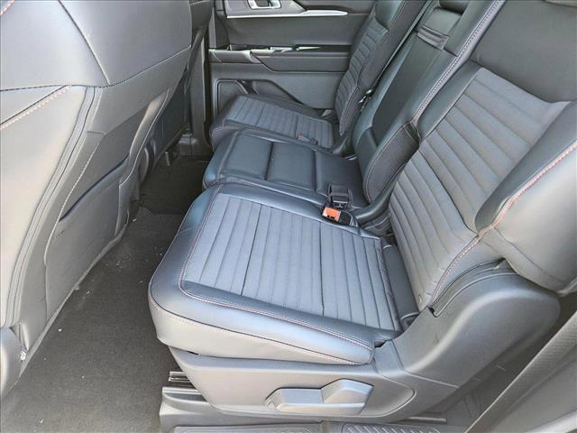 new 2025 Ford Explorer car, priced at $45,885