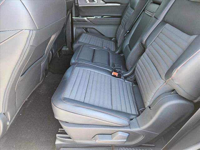 new 2025 Ford Explorer car, priced at $44,029