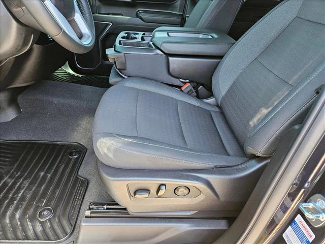 used 2024 GMC Sierra 1500 car, priced at $40,489