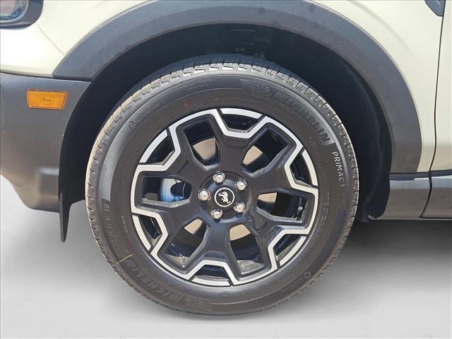 new 2025 Ford Bronco Sport car, priced at $37,385