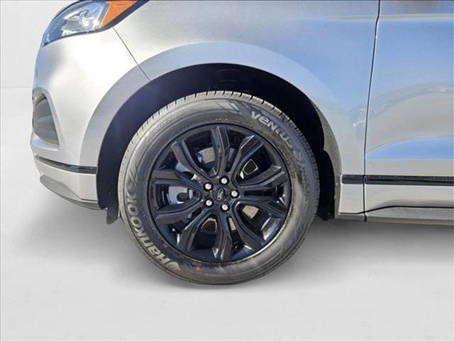new 2024 Ford Edge car, priced at $32,408