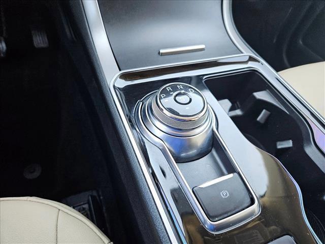used 2020 Ford Edge car, priced at $19,381