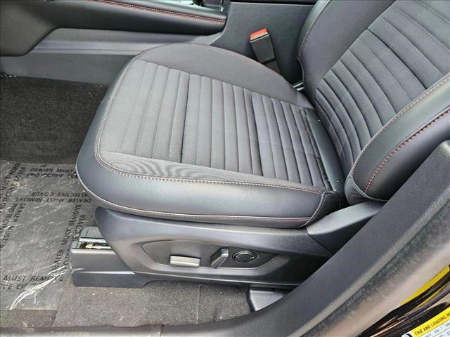 new 2025 Ford Explorer car, priced at $41,157