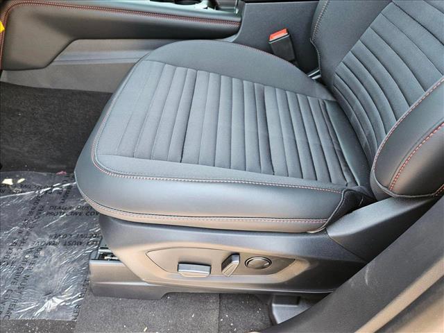 new 2025 Ford Explorer car, priced at $45,585