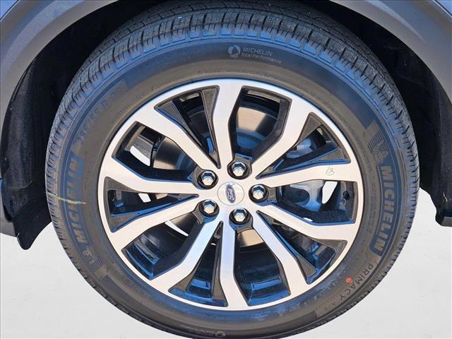 new 2025 Ford Explorer car, priced at $45,585