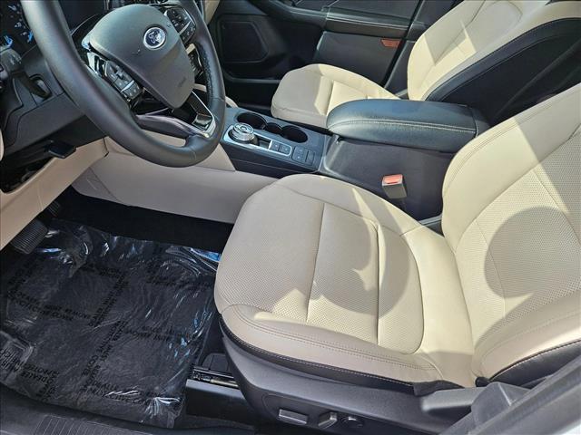 used 2022 Ford Escape car, priced at $21,925