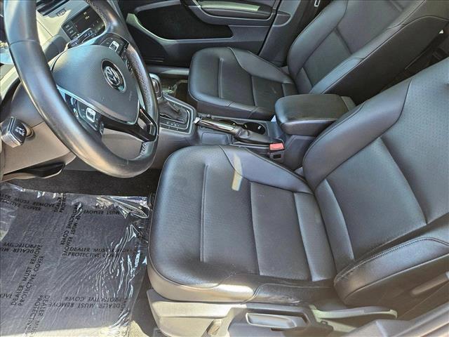 used 2016 Volkswagen Golf SportWagen car, priced at $8,098