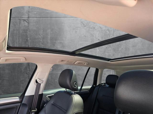 used 2016 Volkswagen Golf SportWagen car, priced at $8,098
