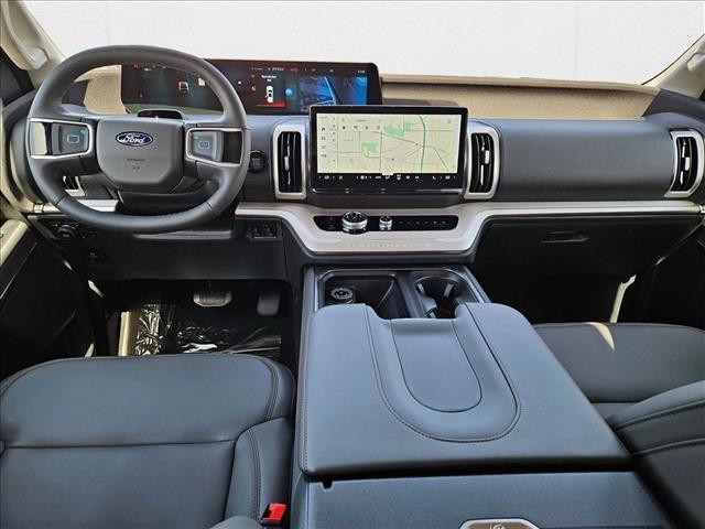 new 2025 Ford Expedition car, priced at $72,225