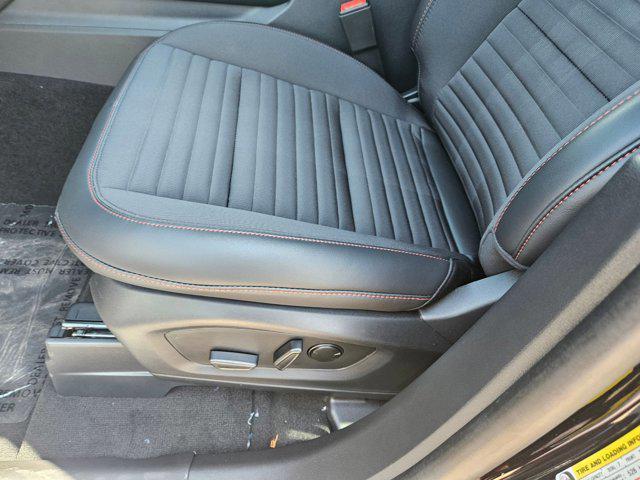 new 2025 Ford Explorer car, priced at $45,090