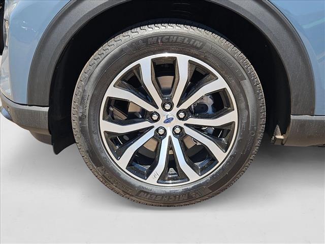 new 2025 Ford Explorer car, priced at $44,685