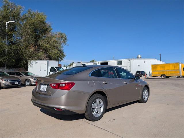 new 2025 Chevrolet Malibu car, priced at $27,245