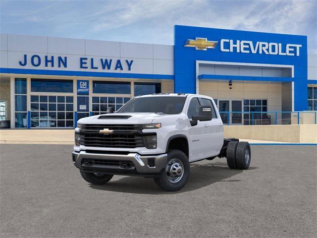 new 2025 Chevrolet Silverado 3500 car, priced at $56,402