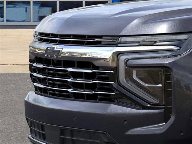 new 2025 Chevrolet Suburban car, priced at $76,620