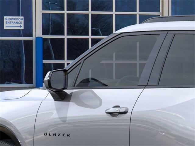 new 2025 Chevrolet Blazer car, priced at $51,915
