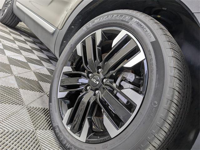 used 2023 Kia Telluride car, priced at $43,693