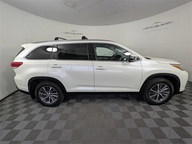 used 2019 Toyota Highlander car, priced at $23,692