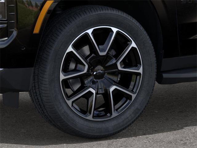 new 2025 Chevrolet Suburban car, priced at $79,915