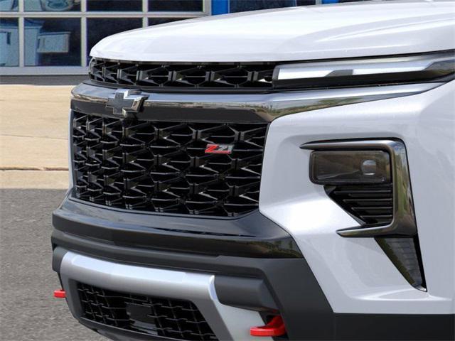 new 2026 Chevrolet Traverse car, priced at $55,214