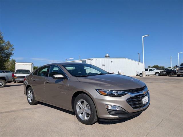 new 2025 Chevrolet Malibu car, priced at $27,245