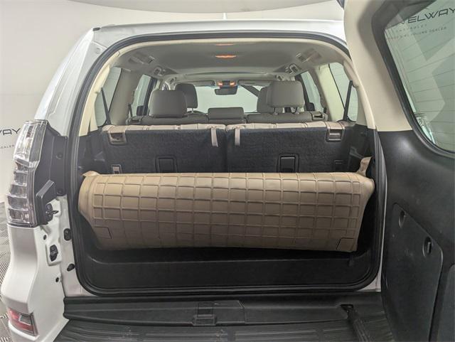 used 2020 Lexus GX 460 car, priced at $43,191