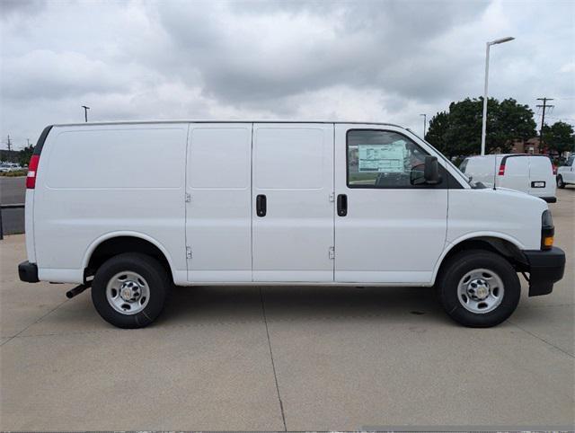 new 2024 Chevrolet Express 2500 car, priced at $44,617