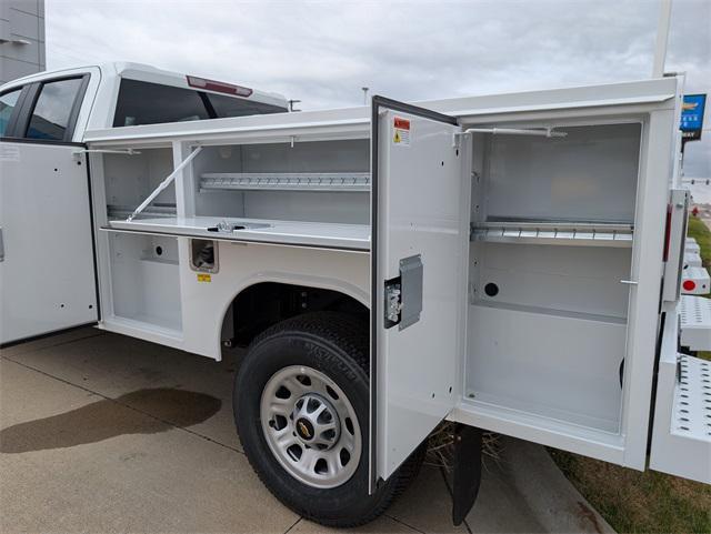 new 2025 Chevrolet Silverado 3500 car, priced at $53,977
