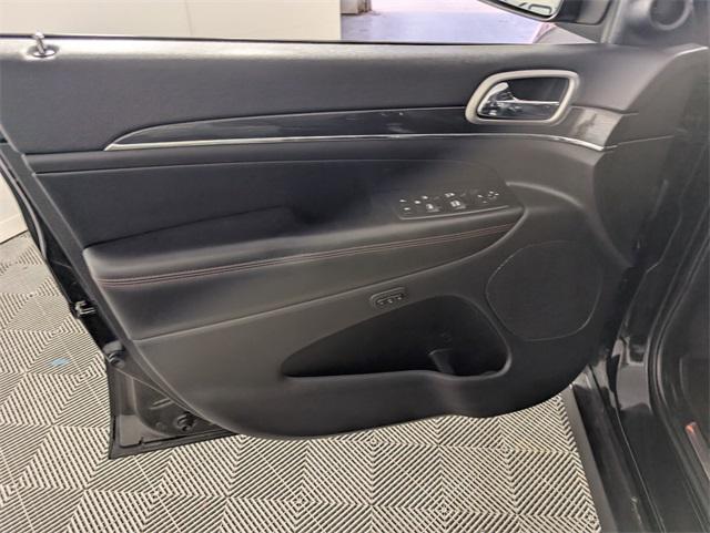 used 2017 Jeep Grand Cherokee car, priced at $20,692