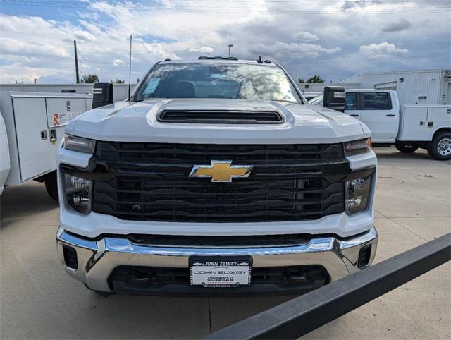 new 2024 Chevrolet Silverado 3500 car, priced at $56,552