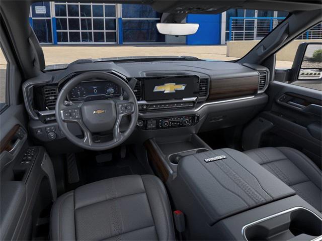 new 2025 Chevrolet Silverado 3500 car, priced at $91,065