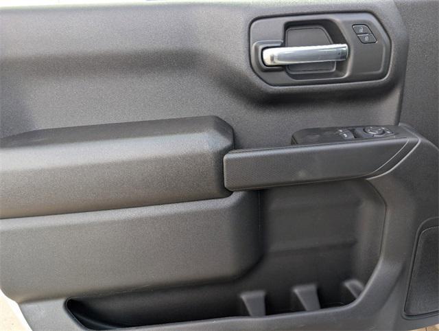 new 2025 Chevrolet Silverado 1500 car, priced at $43,329