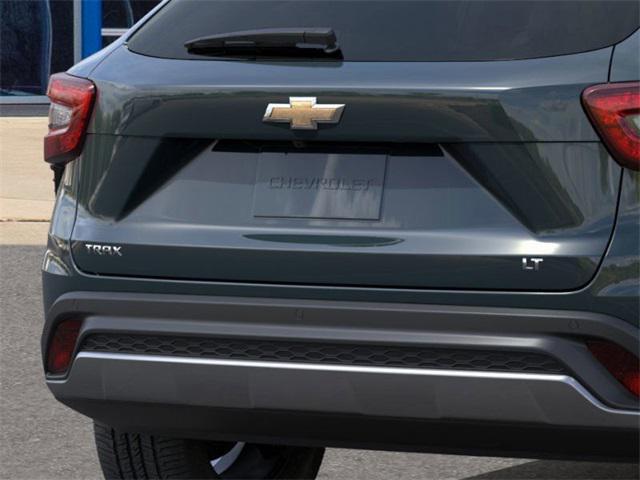 new 2025 Chevrolet Trax car, priced at $25,485