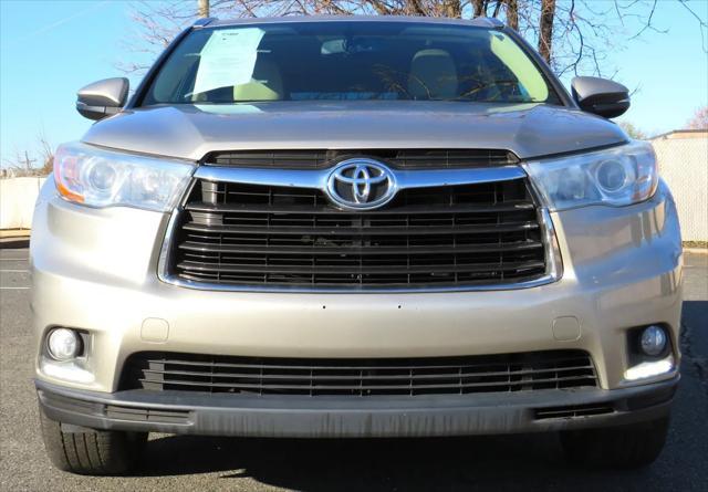 used 2016 Toyota Highlander car, priced at $15,995