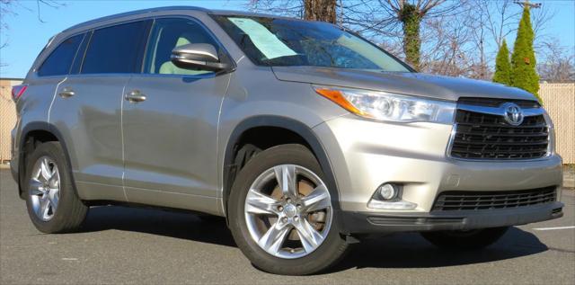 used 2016 Toyota Highlander car, priced at $15,995