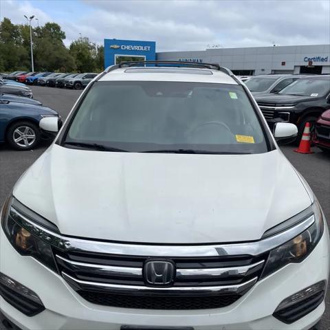 used 2016 Honda Pilot car, priced at $15,995